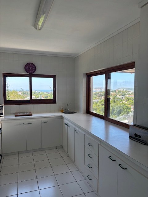  Bedroom Property for Sale in Lower Robberg Western Cape